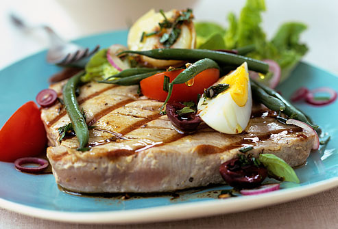 steeak tuna